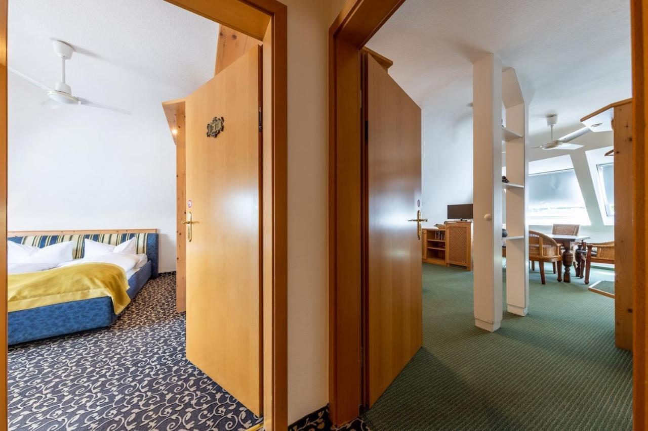באד סודן אם טאונוס Thermen Hotel & Restaurant Bad Soden מראה חיצוני תמונה
