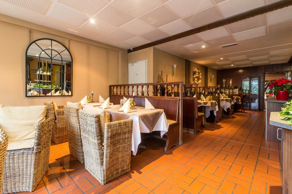 באד סודן אם טאונוס Thermen Hotel & Restaurant Bad Soden מראה חיצוני תמונה