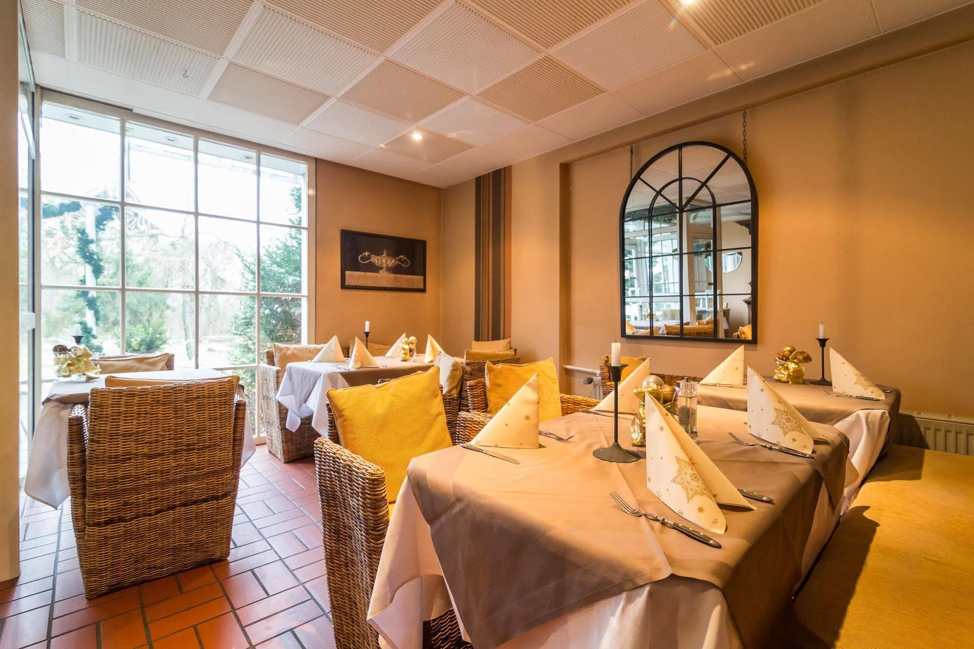 באד סודן אם טאונוס Thermen Hotel & Restaurant Bad Soden מראה חיצוני תמונה